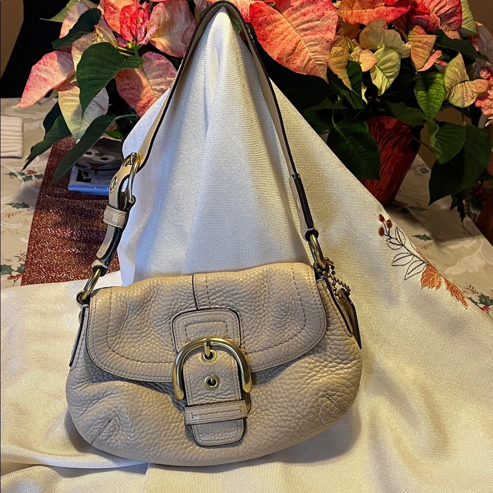 Coach Cream Leather Shoulder Bag with Gold Accents